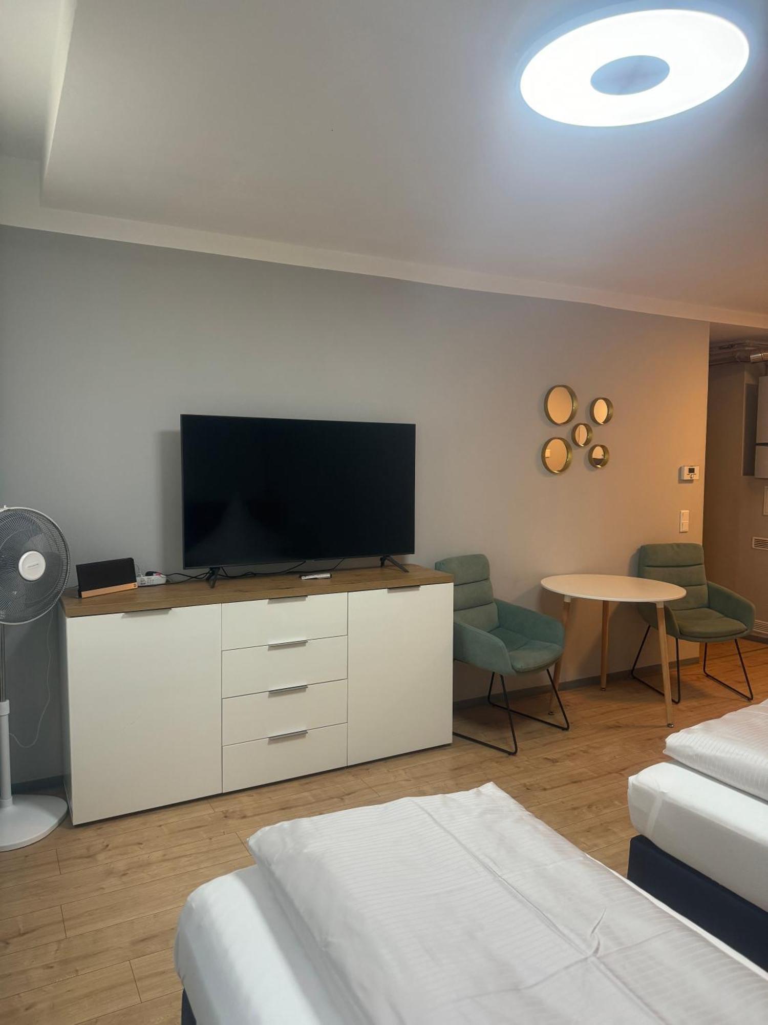 Studio Apartment Am Hauptbahnhof N.4 Núremberg Exterior foto